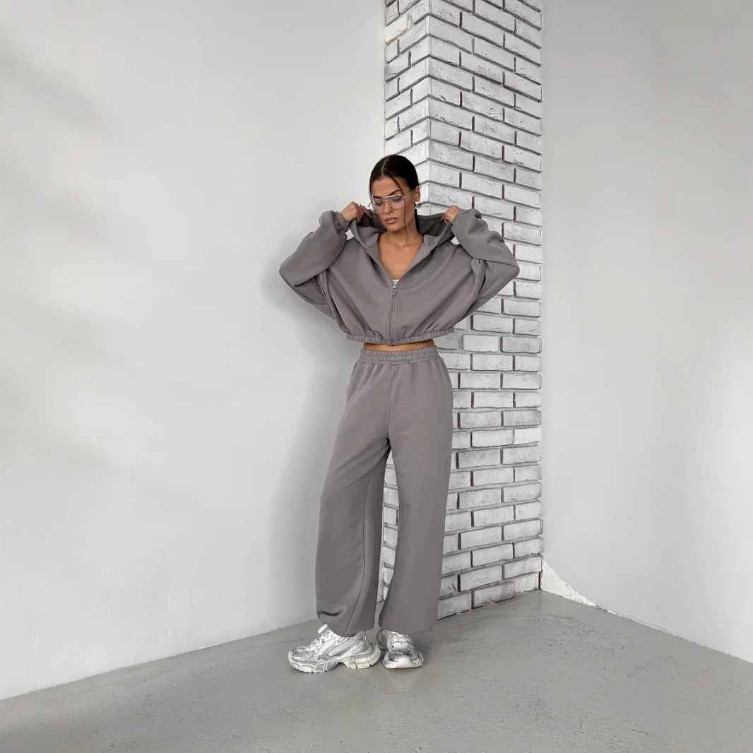 Dame fritidsdrakt med uformell oversized jakke og komfortable joggebukser Skjora