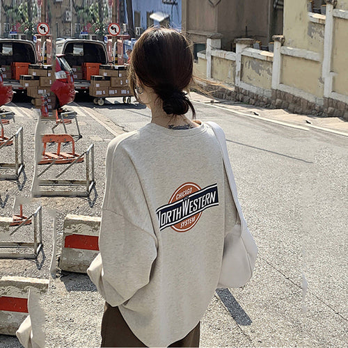 Dame casual oversized genser med stilig logo og behagelig myk innvendig fôr Skjora