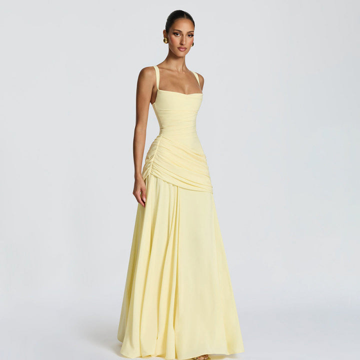Dame Elegant Maxikjole med raffinerte draperinger og smale spaghetti-stropper Skjora