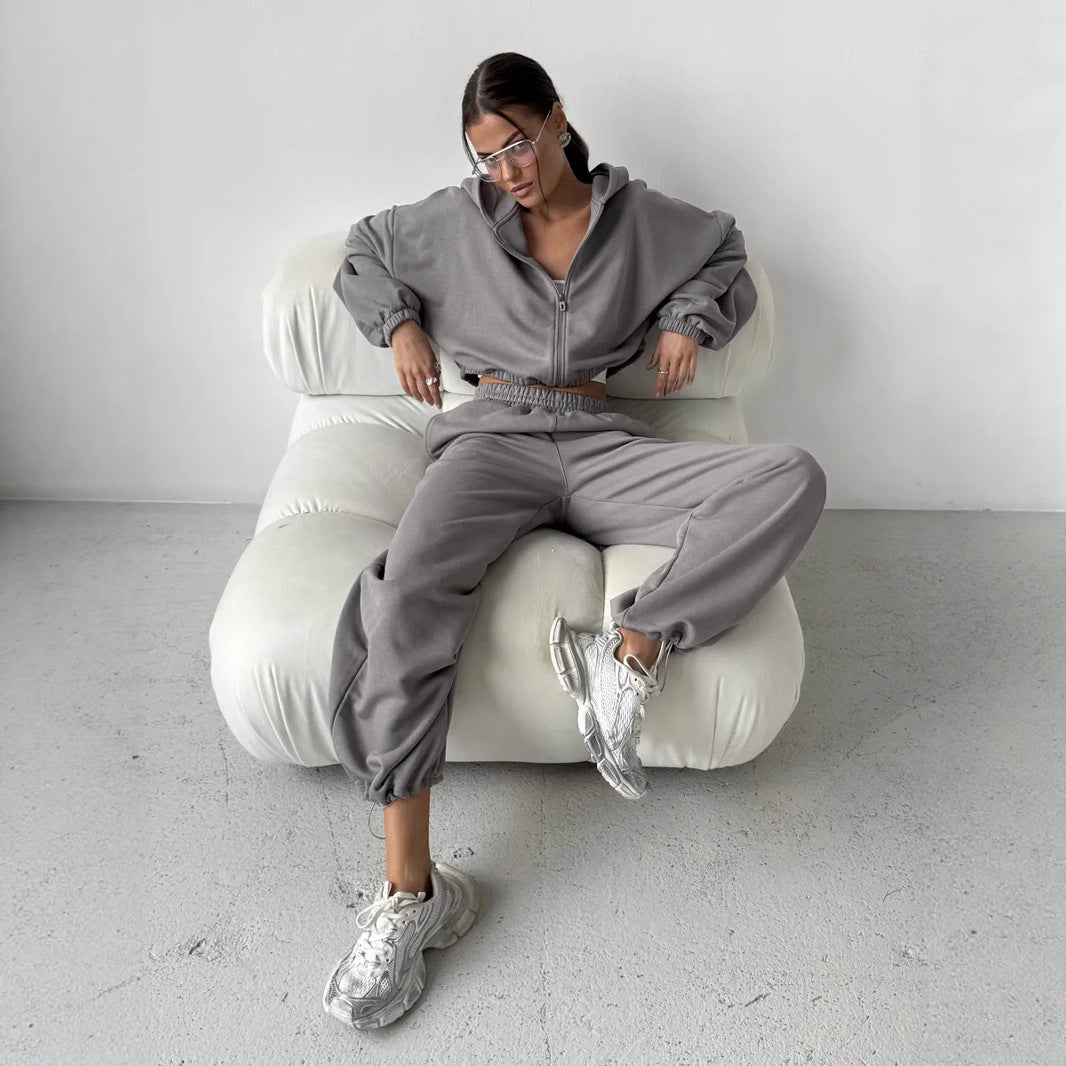 Dame fritidsdrakt med uformell oversized jakke og komfortable joggebukser Skjora