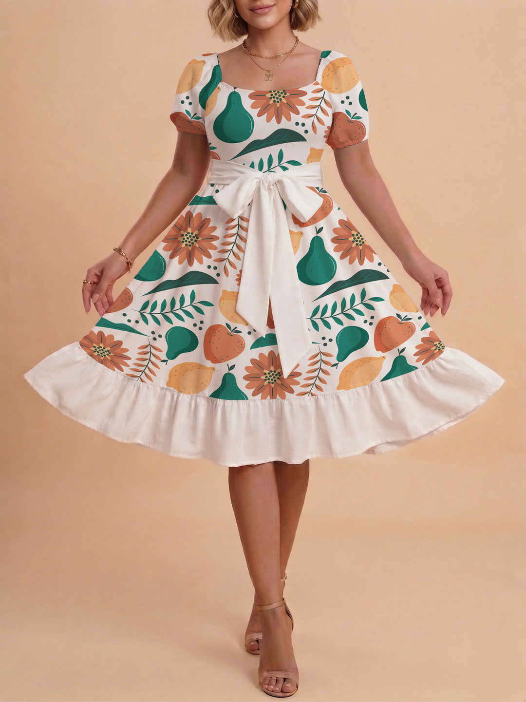 Damen Sommerliches Blumenkleid mit taillierbarem Gürtel und voluminösen Ärmeln Skjora