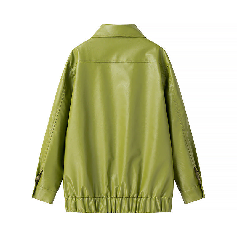 Kvinnenes Casual Faux Lær Jakke med Praktiske Lommer og Moderne Design Skjora