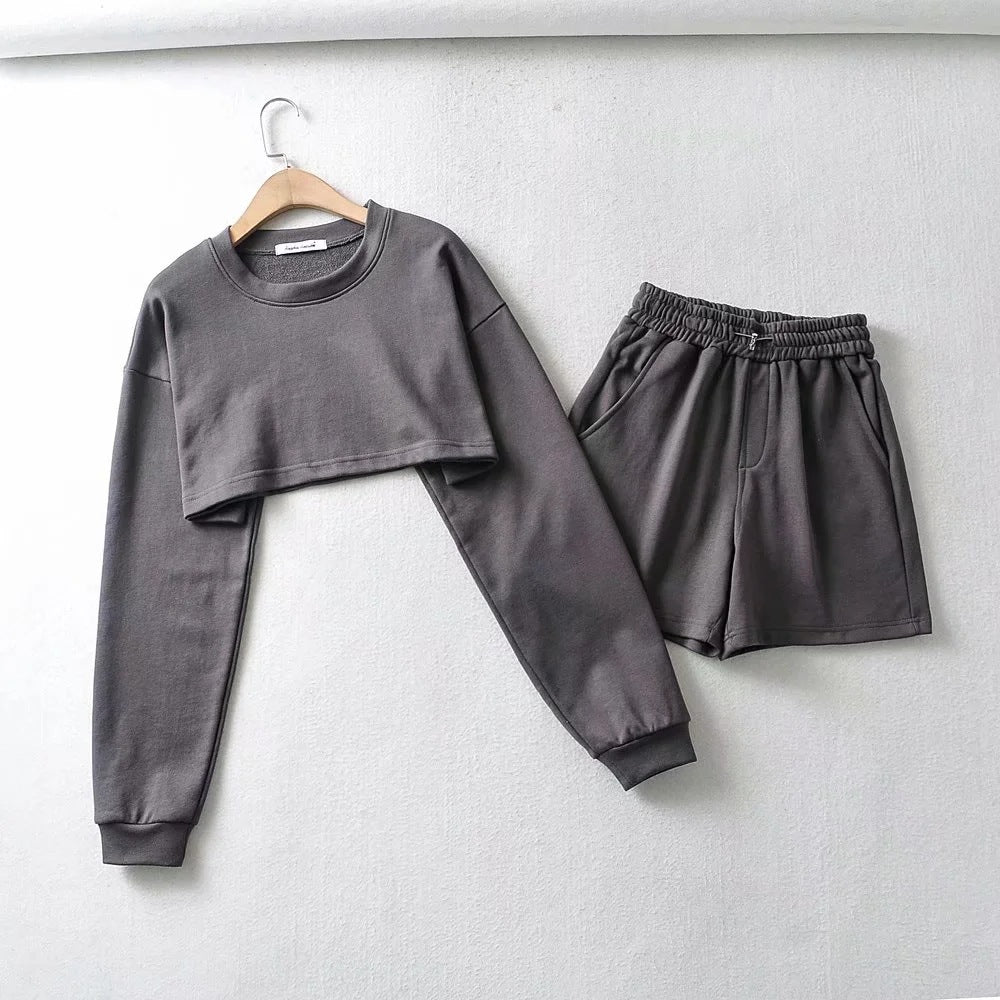 Kvinne casual crop top og shorts sett Skjora