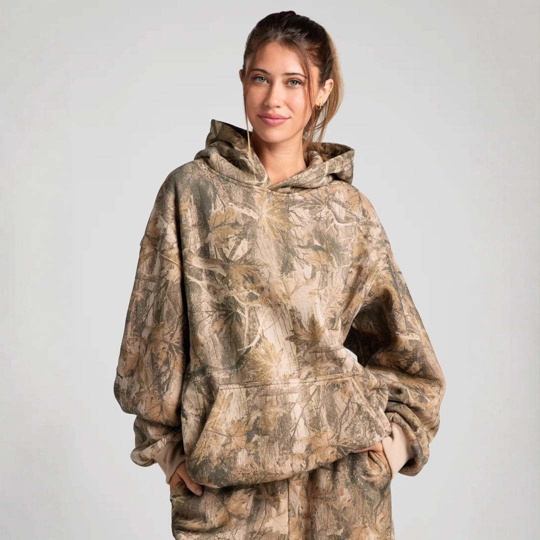 Kvinnelig Oversized hettegenser i kamuflasjedesign Skjora