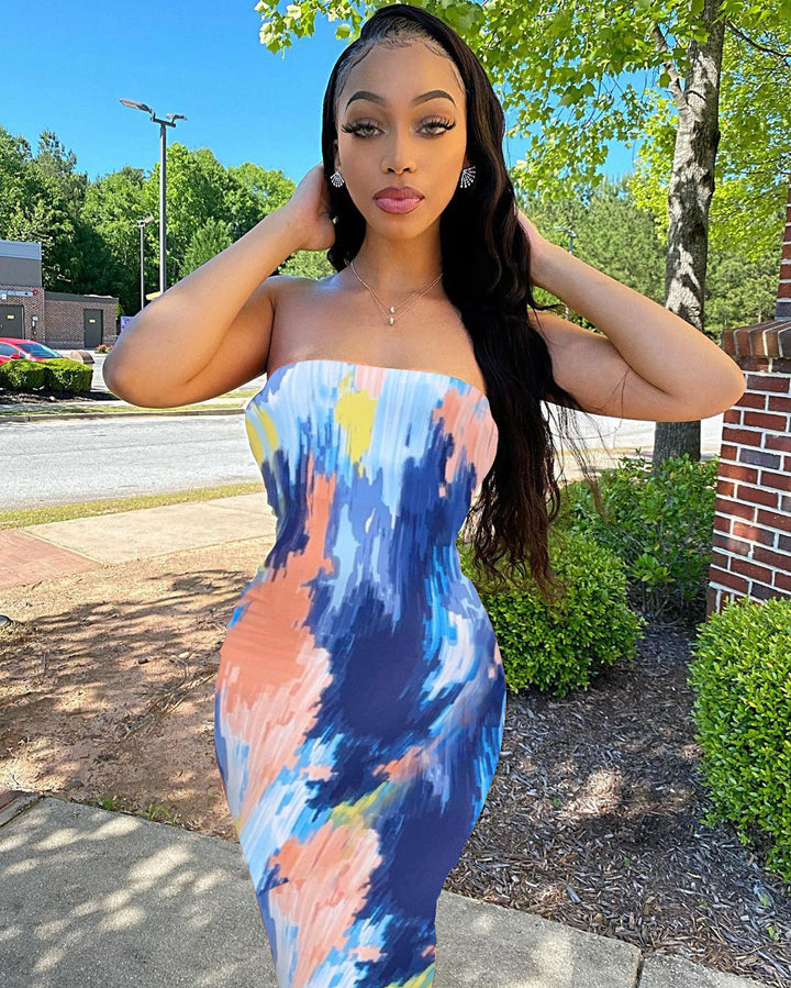 Dame figurnært maxikjole med bandeau-utsnitt og unik fargeovergang Skjora