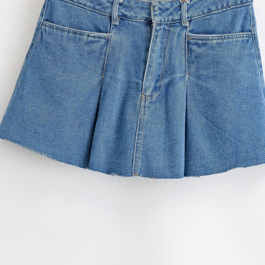 Dame jeans skjørt med en avslappet A-linje fasong og diskrete folder Skjora
