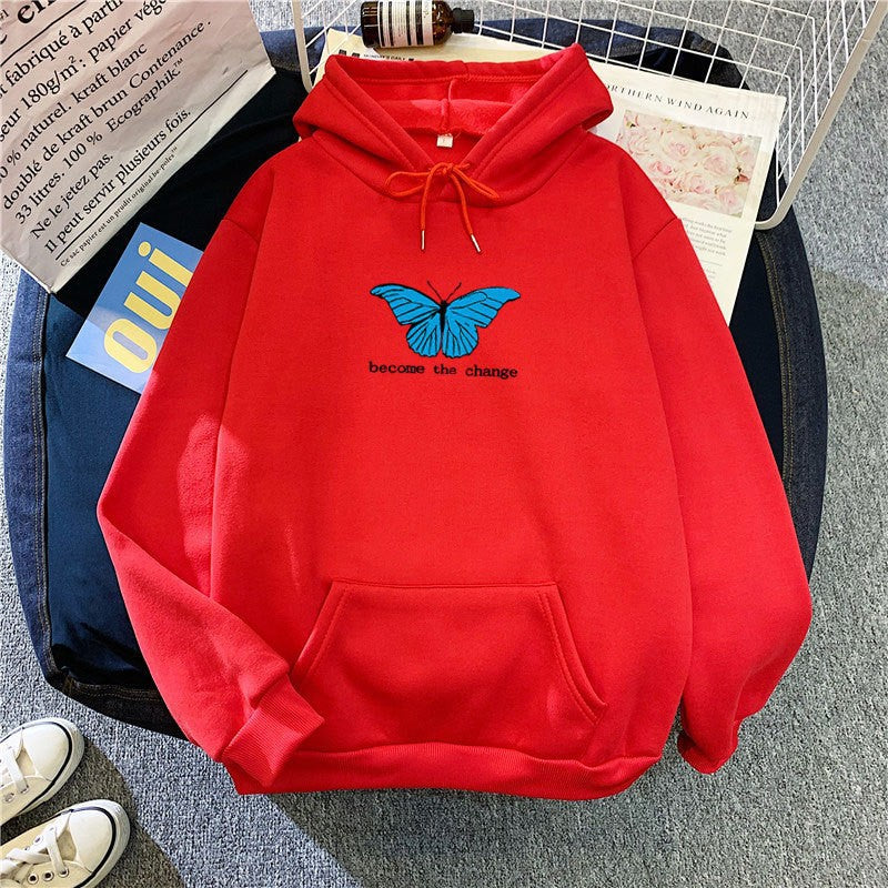 Dame hoodie med kort snitt og unikt sommerfuglmotiv Skjora