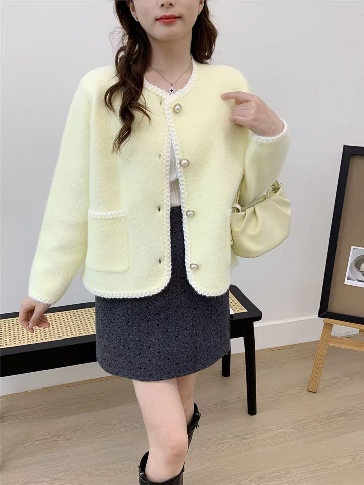 Kvinne Elegant Cardigan med dekorativ knappestolpe og lommer