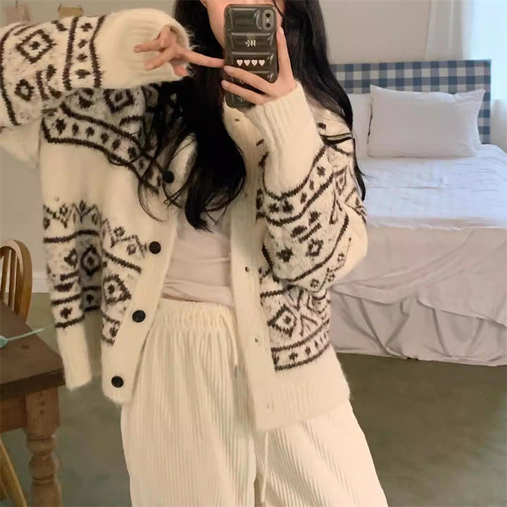 Damer casual cardigan med unikt mønster og mykt materiale Skjora