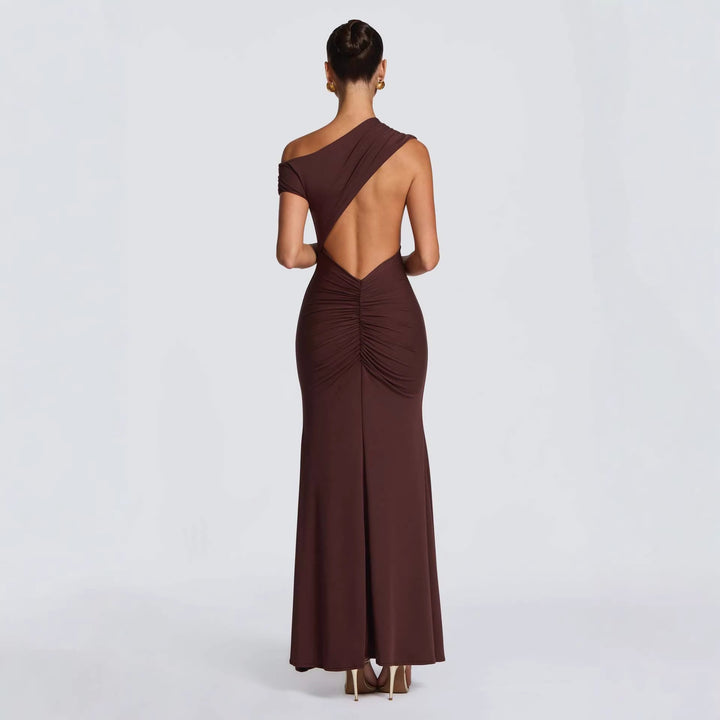 Kvinne Elegant Asymmetrisk Maxi Kjole med Avskåret Design Skjora