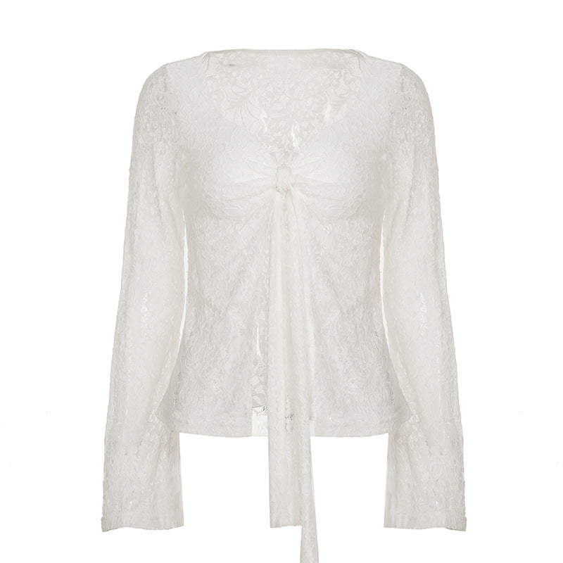 Dame blonderbluse med romantisk design Skjora