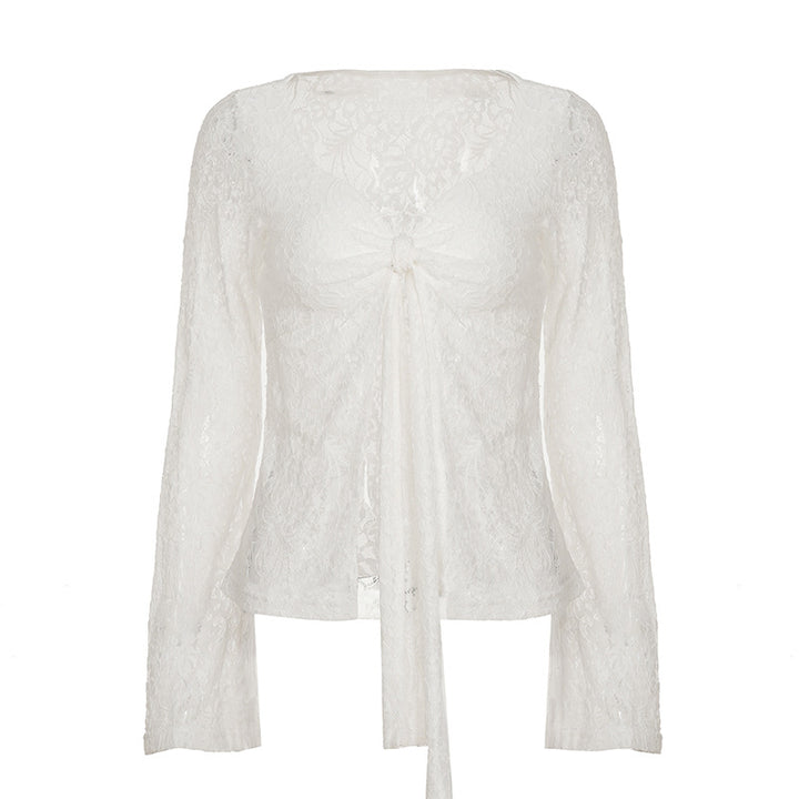 Dame blonderbluse med romantisk design Skjora