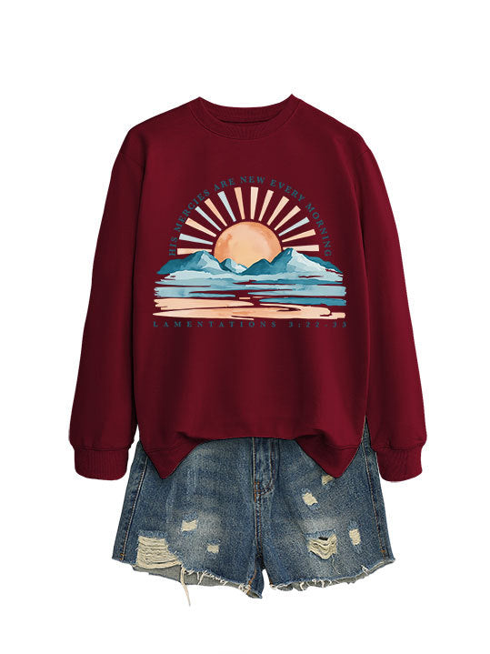 Kvinne sweatshirt med inspirerende soloppgang design og avslappet passform Skjora
