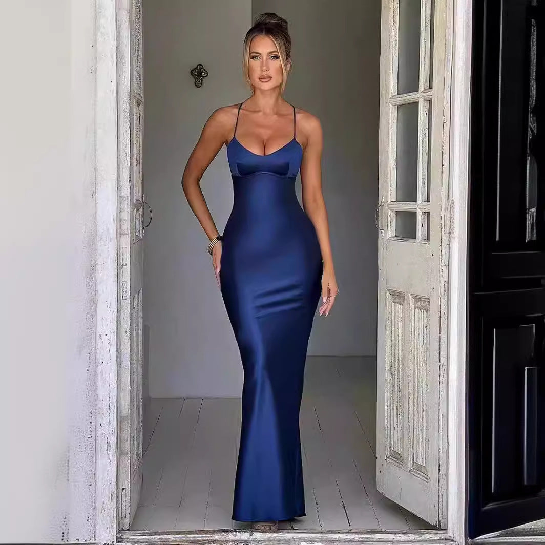 Dame Elegant Satin Maxi Kjole med Dyp V-Hals og Slim Fit