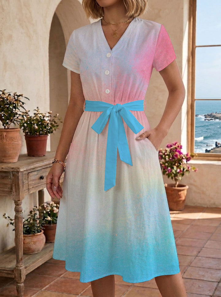 Damen Sommerliches Kleid mit taillierbarem Bindegürtel und floralem Muster Skjora