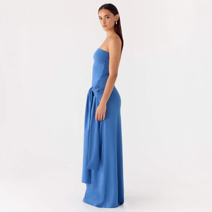 Dame Strapless Maxikjole med elegant innpakningsdetalj Skjora