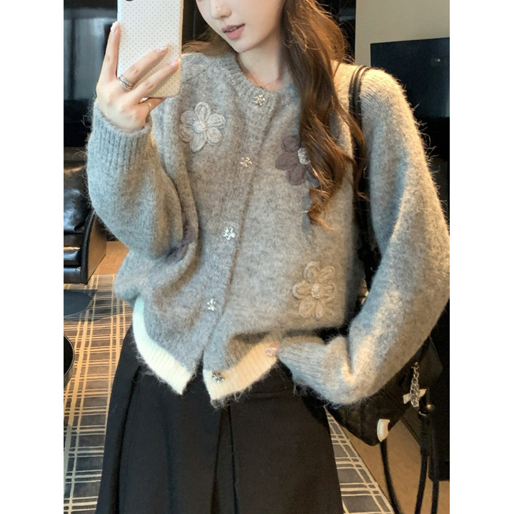 Damer Cozy Cardigan med Blomst Applikasjoner Skjora