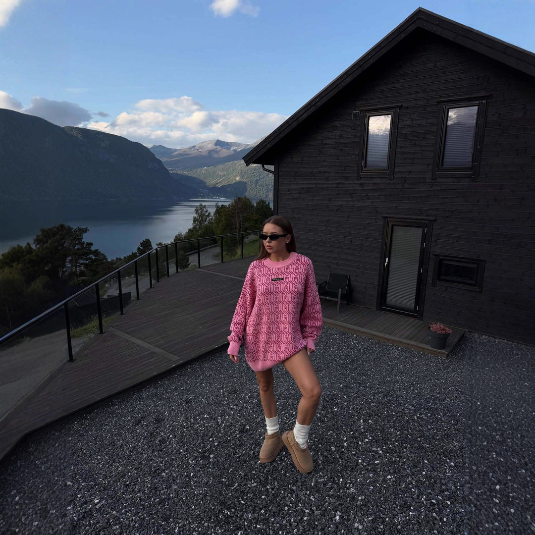 Kvinnes chunky strikkegenser med geometrisk mønster og avslappet passform Skjora