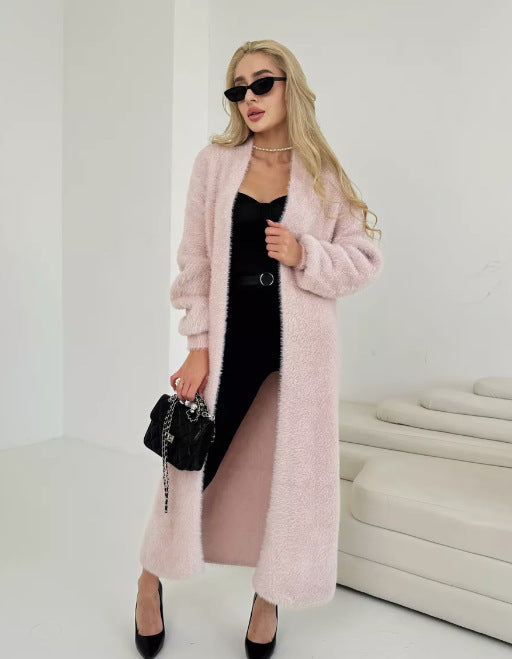 Kvinnes Fluffy Lang Kardigan i et Elegant Design med Åpne Forsider og Myke Materialer Skjora