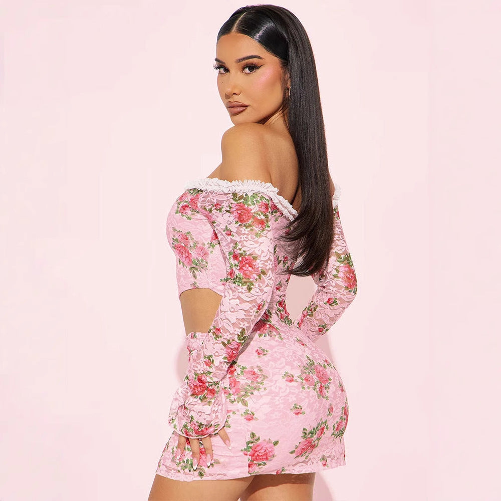 Dame Off-Shoulder Blusenkjole med florale aksenter og asymmetrisk design Skjora