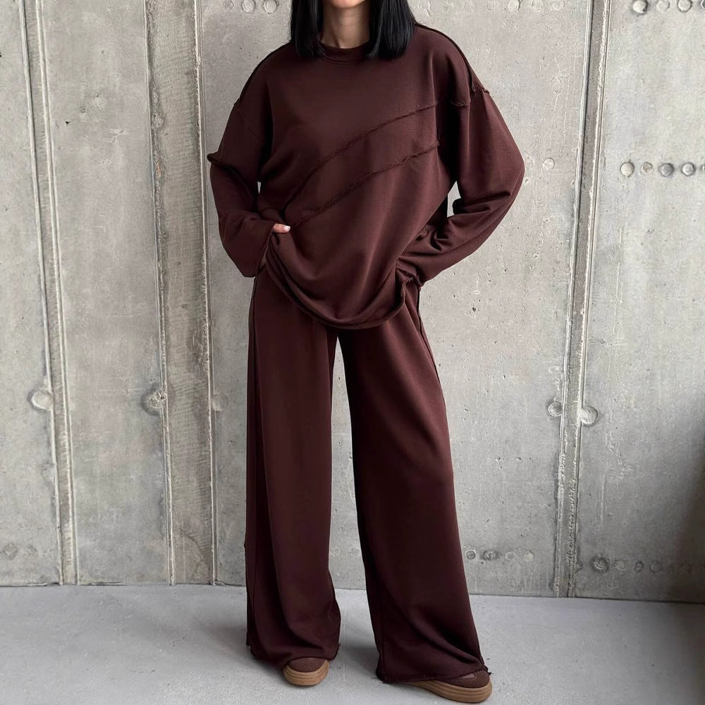 Dame casual lounge dress med en løs passform og komfortable detaljer Skjora