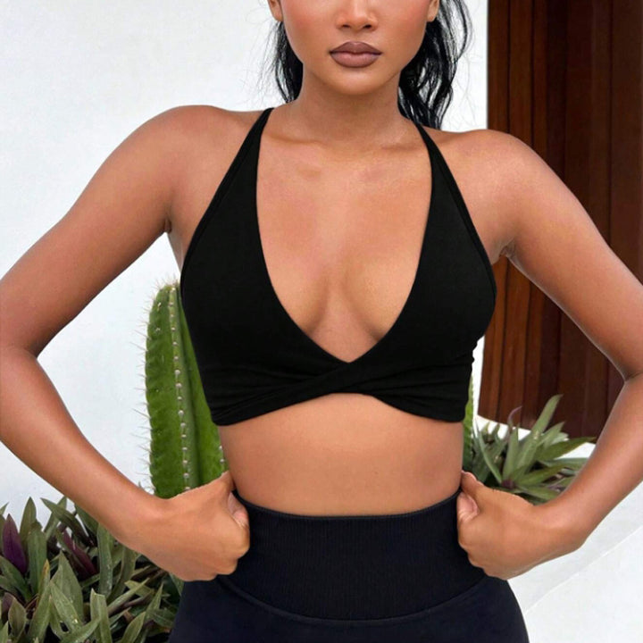 Dame Crop-Top med feminint omslagsdesign Skjora