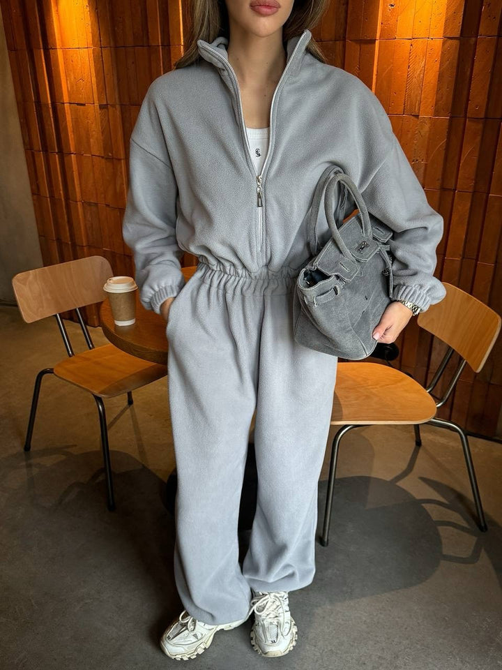 Kvinnenes fritids fleece dress med høy krage og vide bukser Skjora