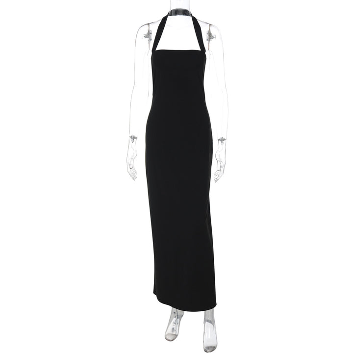 Dame Elegant maxikjole med halterneck og tettsittende snitt Skjora