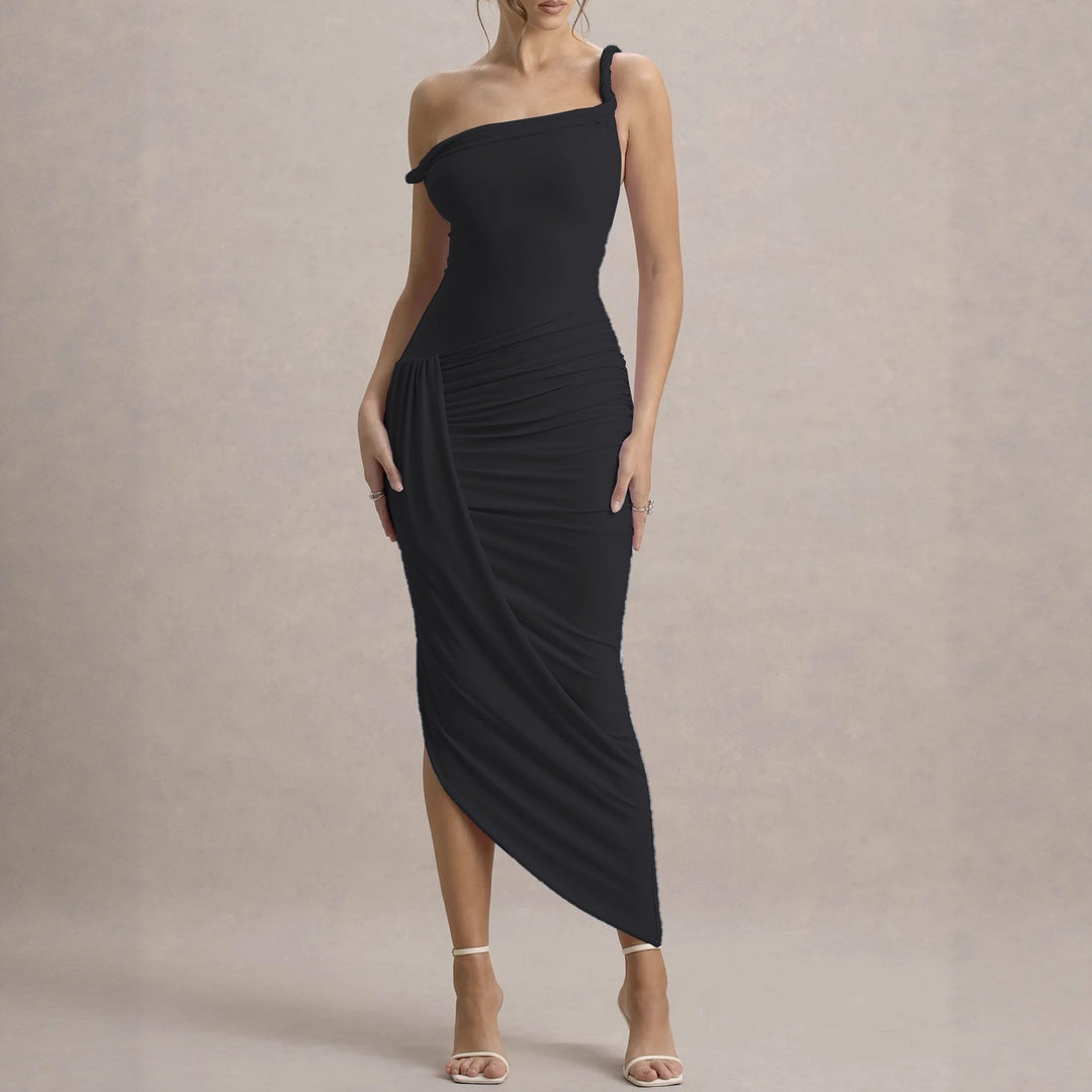 Dame elegant asymmetrisk maxikjole med rynker Skjora