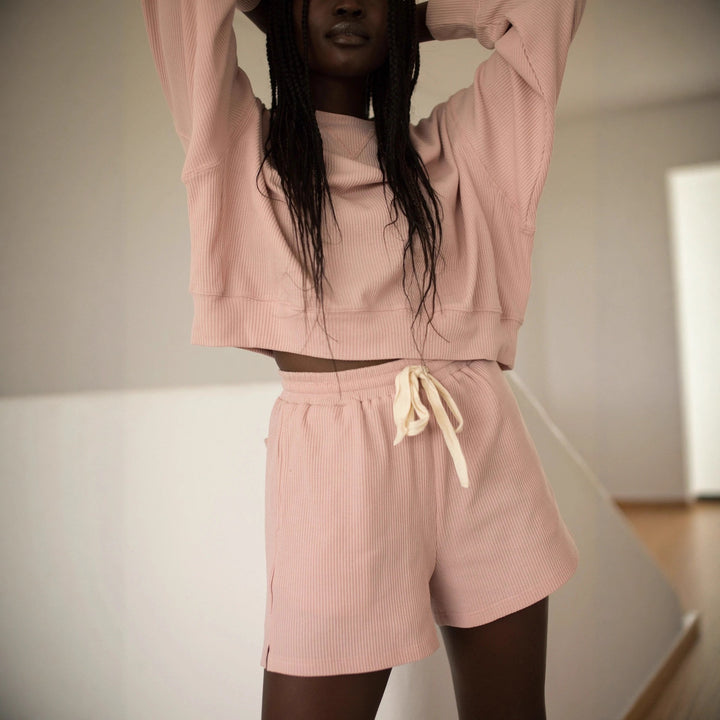 Kvinne Casual Oversized Sweatshirt og Shorts Sett Skjora