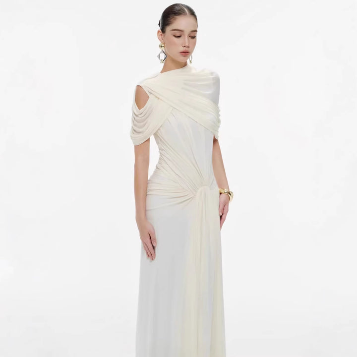 Dame elegant Maxikjole med innovative draperingsdetaljer og asymmetrisk overdel Skjora