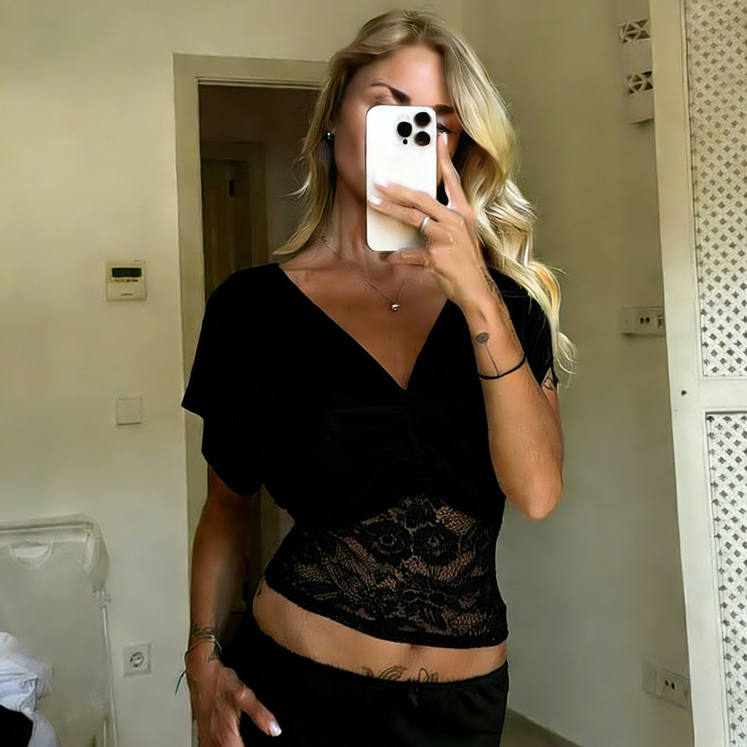 Damer elegant topp med spiss og rynking Skjora