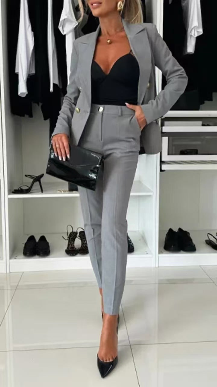 Dame elegant dress-set med dobbel knappestolpe og skreddersydd passform Skjora