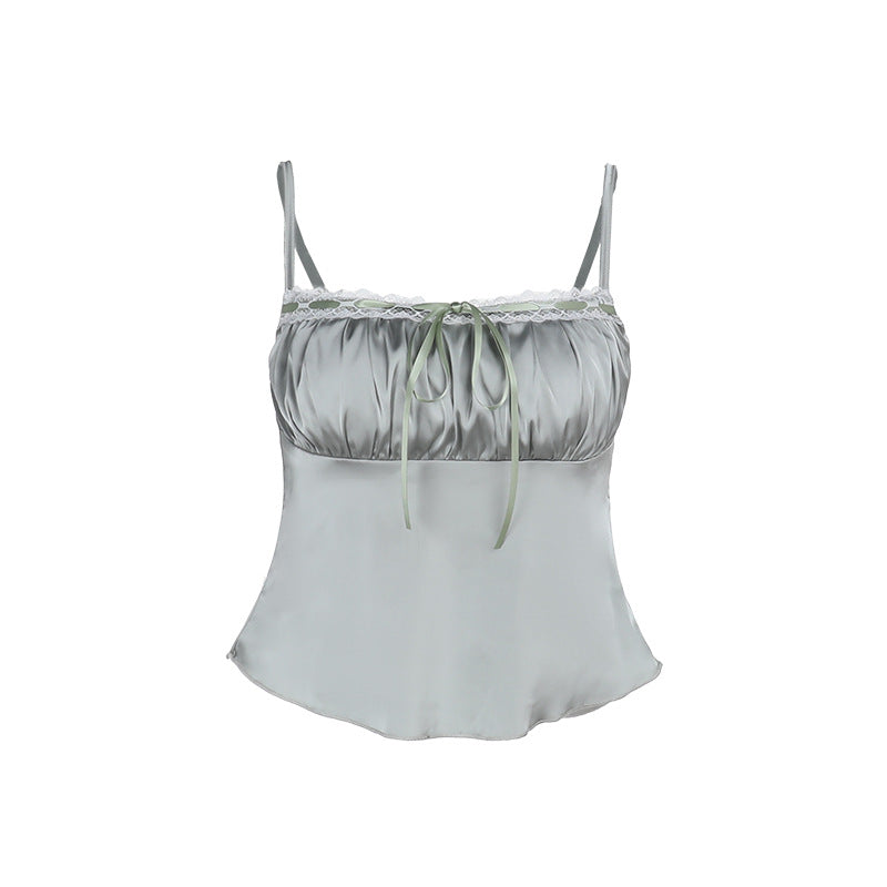 Dame satin cami med justerbare stropper og delikat blondedetalj Skjora