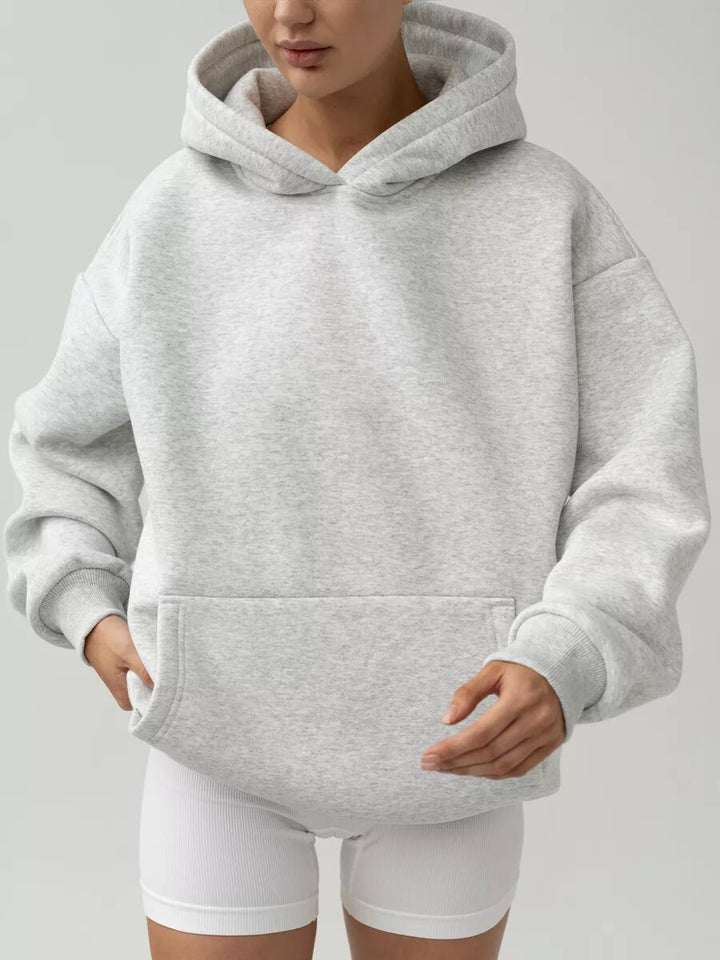 Dame Oversize Hoodie laget av høykvalitets bomullsblanding Skjora
