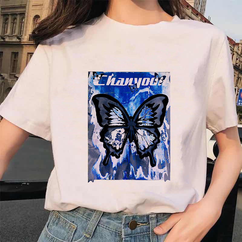Dame T-skjorte med kreativt fototrykk og avslappet snitt Skjora