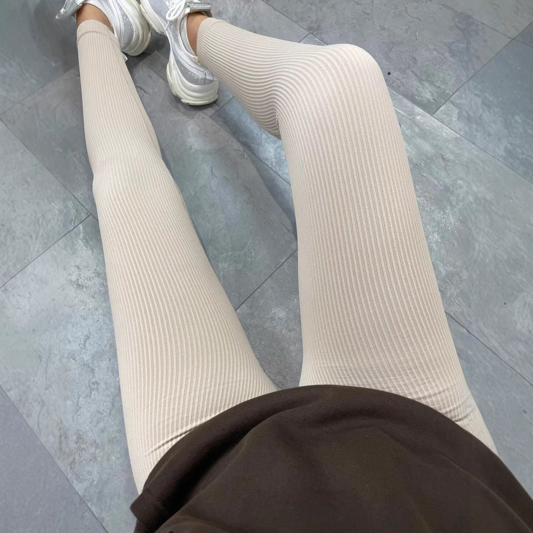 Damer Høy Kvalitet Ribbet Design Tights med Høy Talje Skjora
