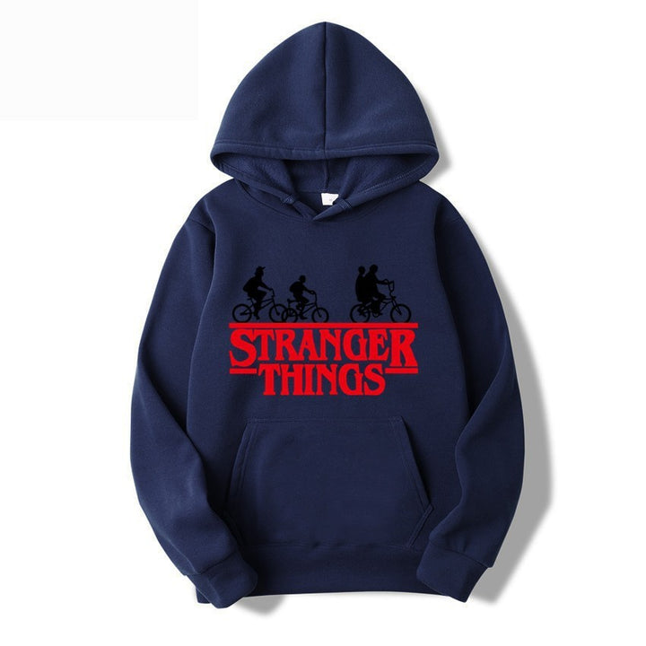 Kvinnelig hettegenser med kreativ Stranger Things design Skjora