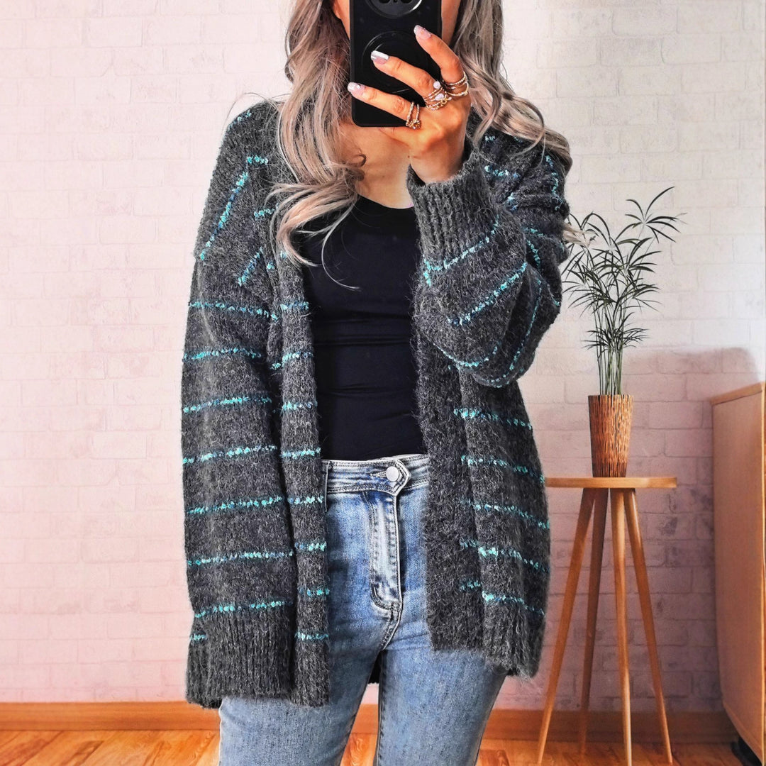 Kvinne cozy cardigan med kontrasterende striper Skjora