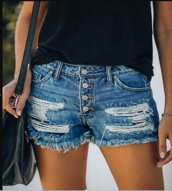 Dame casual ødelagte denimshorts med knappedetaljer og frynset kant Skjora