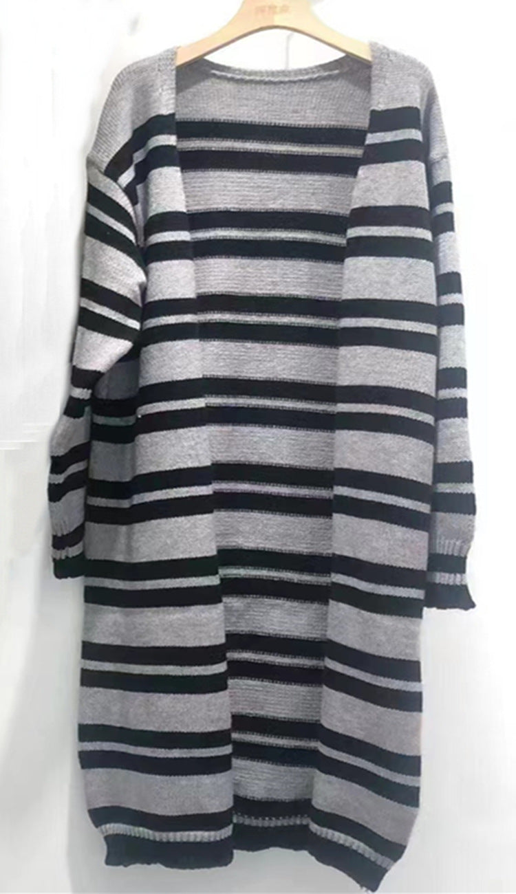 Kvinners chunky strikket cardigan med brede striper og avslappet passform Skjora