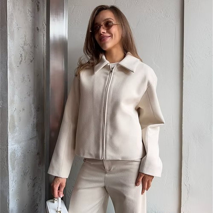 Dame casual jakke med høy krage og glidelås Skjora