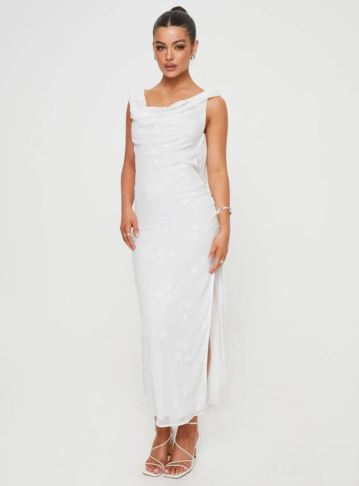 Damen Elegantes Maxi-Kleid mit fließendem Stoff und seitlichem Schlitz Skjora