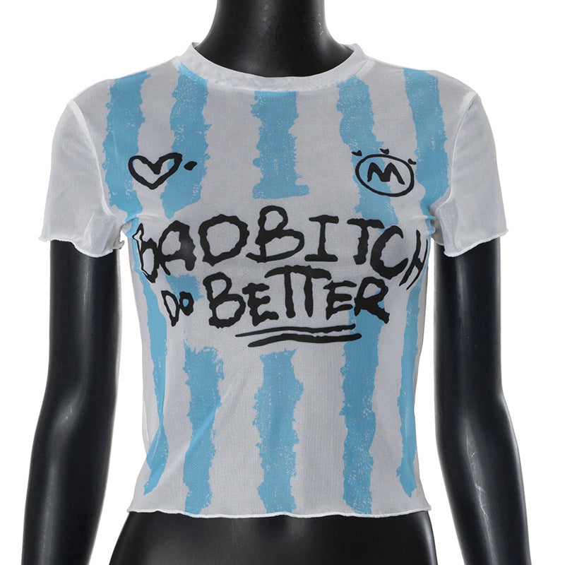 Dame Crop-Top med kreativ grafisk trykk og tettsittende snitt Skjora