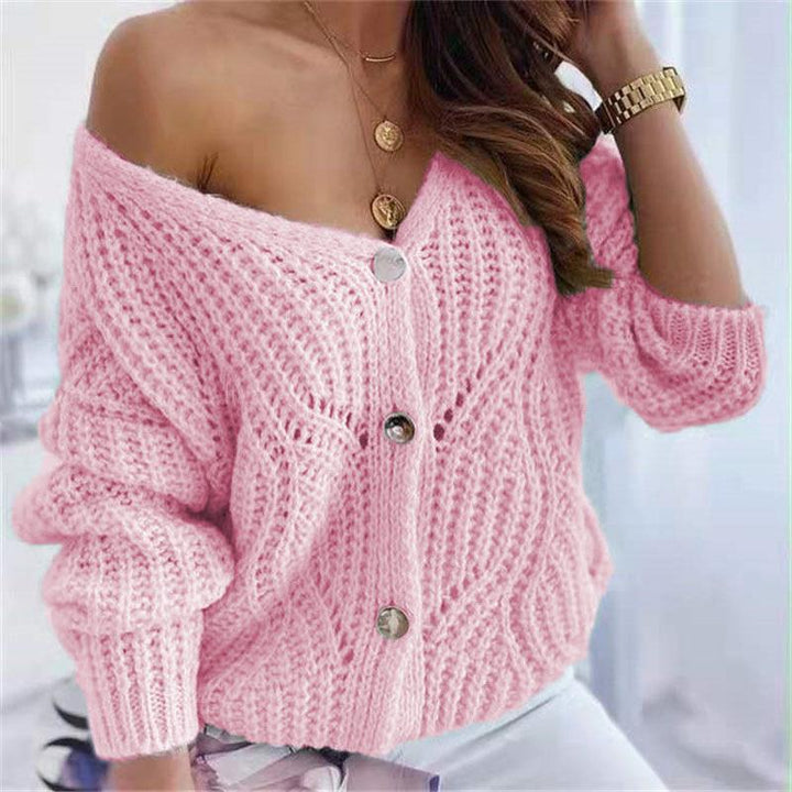 Dame chunky strikk cardigan med fordelaktig åpen design og dekorative knappedetaljer Skjora