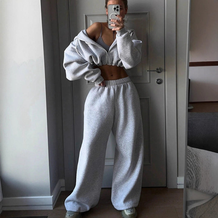 Kvinne cropped fleece hettegenser og casual joggebukse sett Skjora