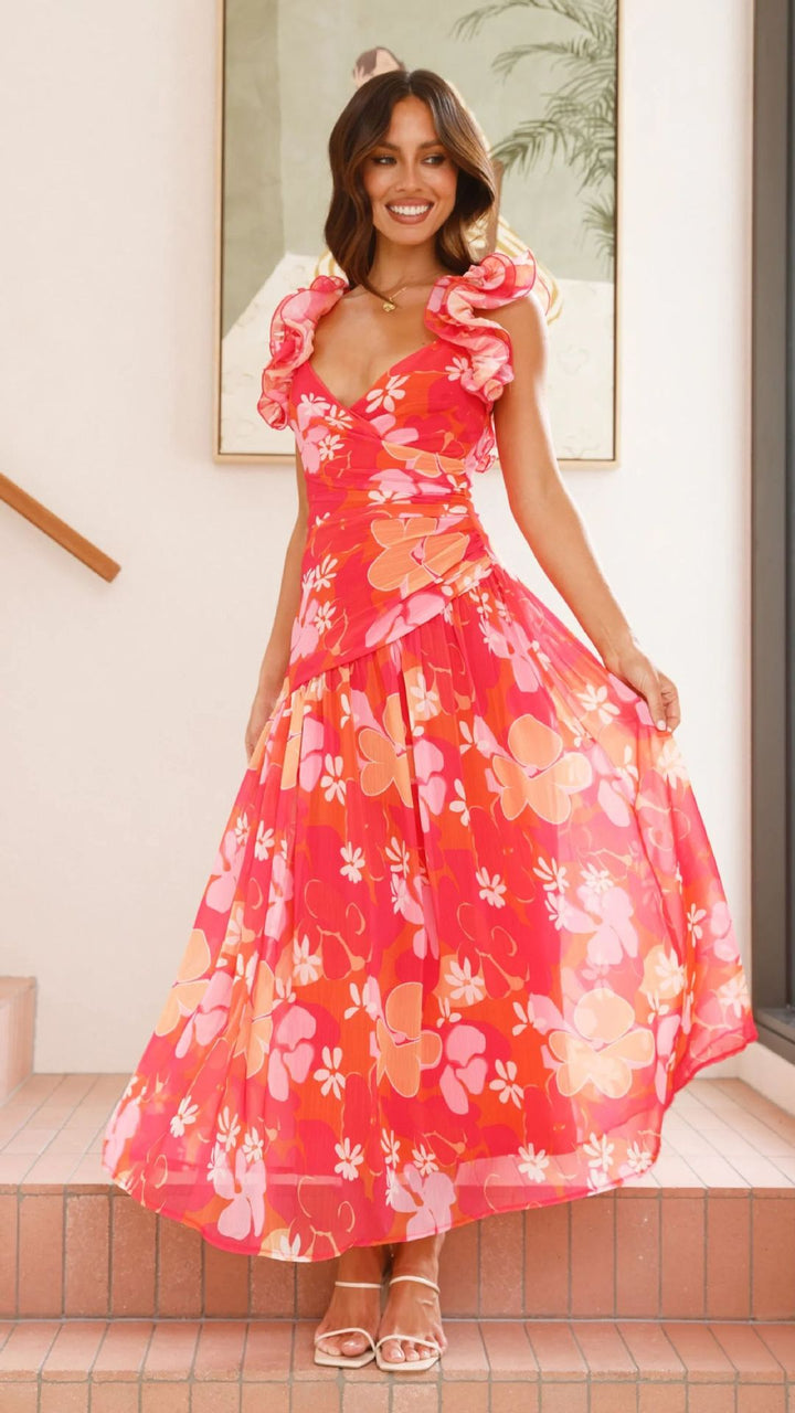 Dames maxi kjole med elegante volanger og figursydd snitt