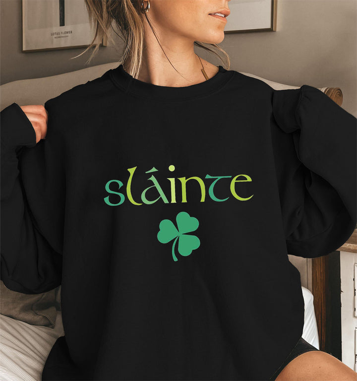 Dame sweatshirt med voluminøse ermer og motiverende design Skjora