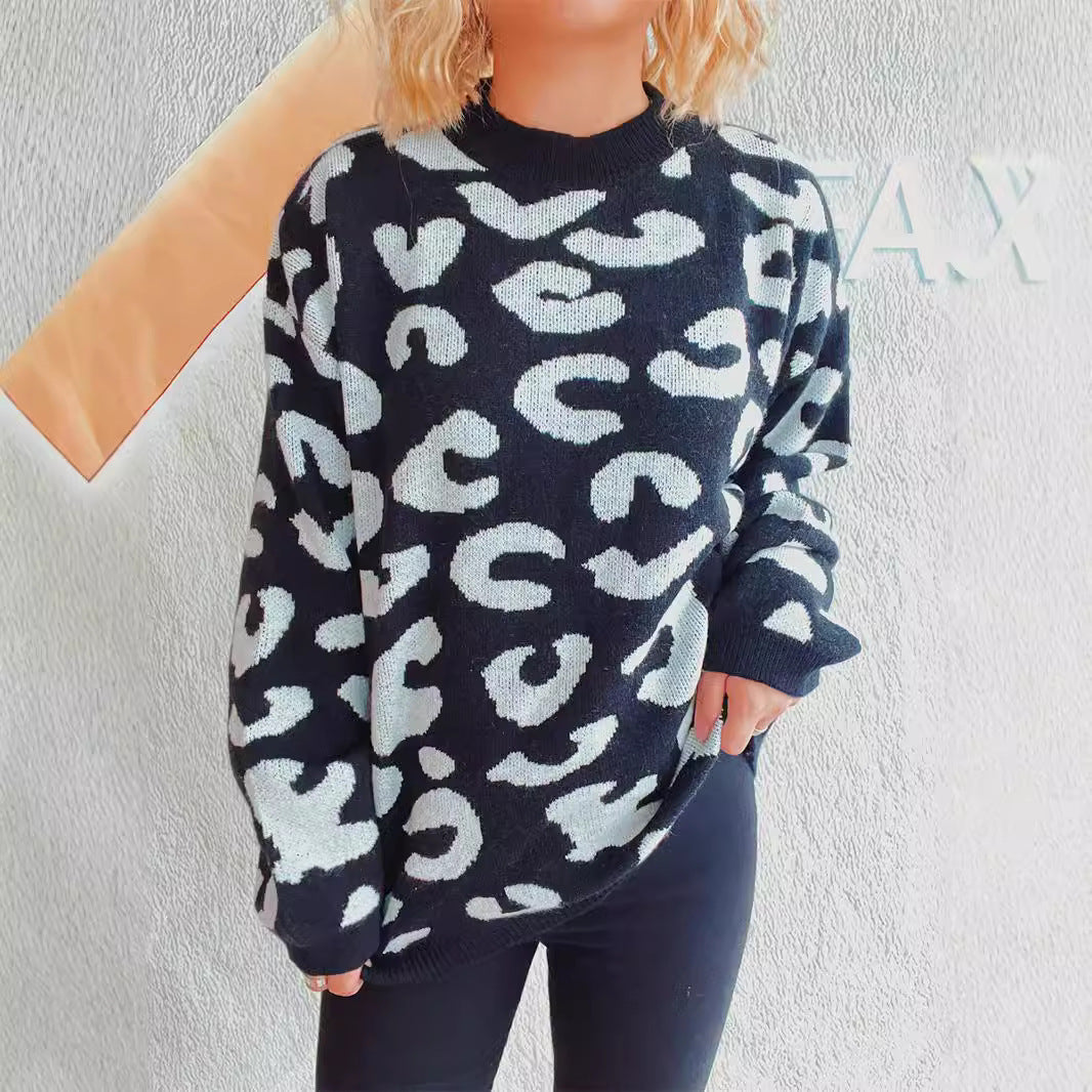 Damer komfortabel oversized genser med moderne leopardmønster og rund hals Skjora