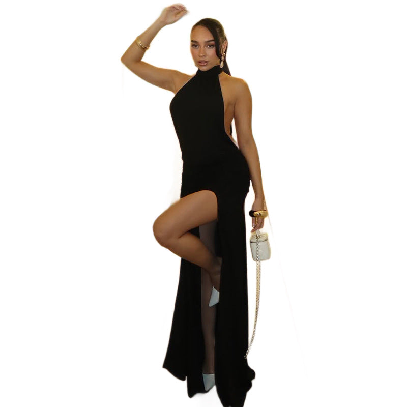 Dame maxikjole med raffinerte cut-out og figurskapende design Skjora